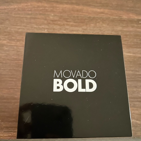 MOVADO BOLD new with box no tags - Picture 6 of 9